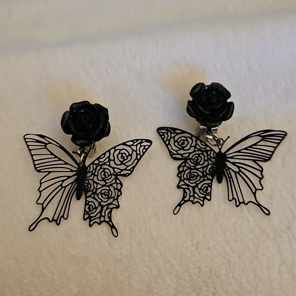 Vintage 1980s Black Rose Delicate Butterfly Goth Clip-on Earrings - Picture 2 of 7